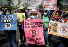Protesty v El Salvadoru po přijetí bitcoinu
