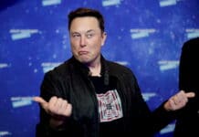 Elon Musk chce koupit Twitter