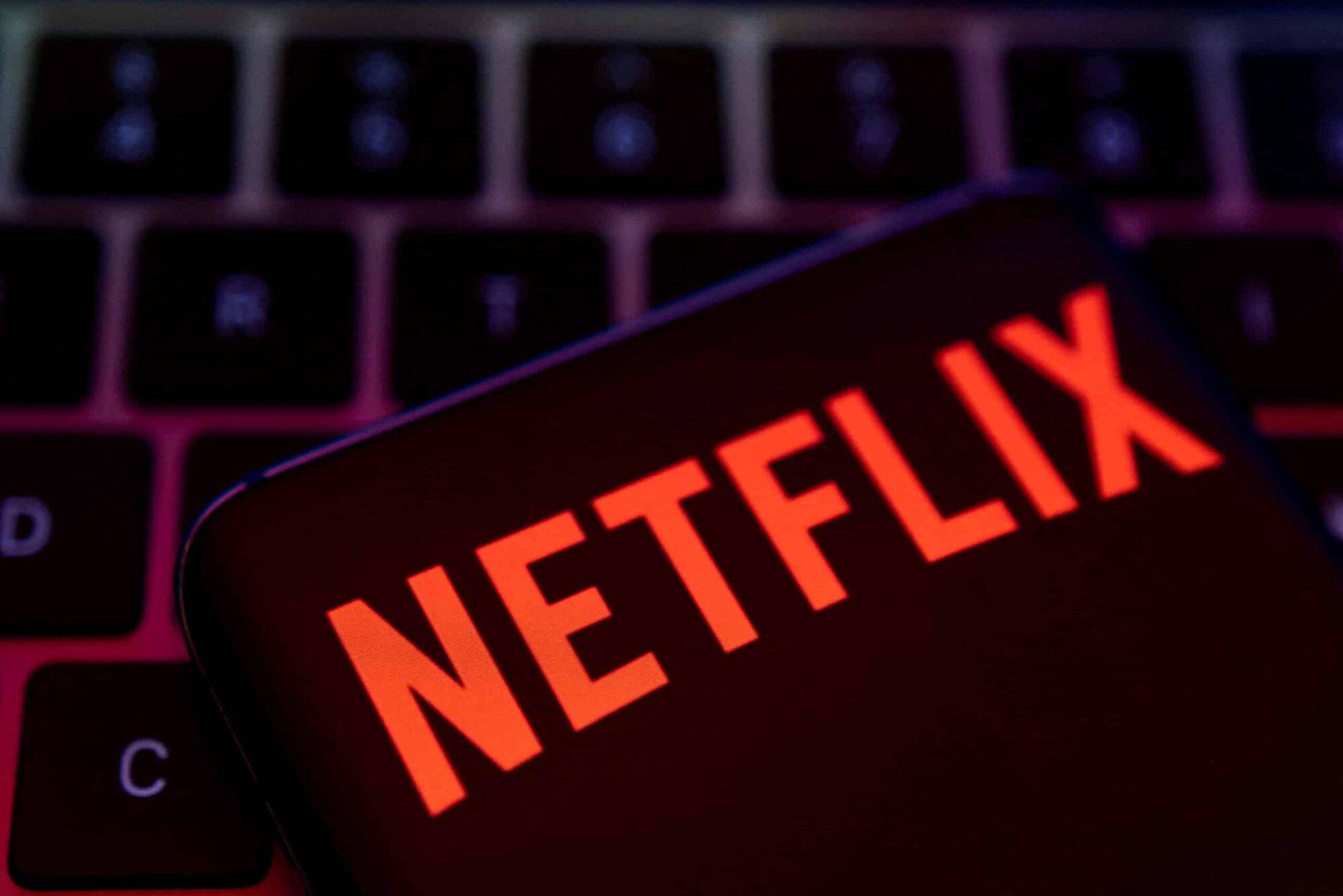 Netflix ztratil téměř milion předplatitelů