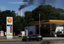 Shell vyplatí svým zaměstnancům jednorázový bonus